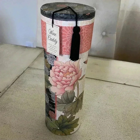 Punch Studio Other - Wine caddy with tassel